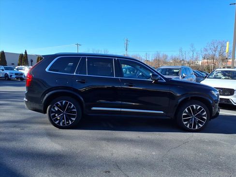 Used 2025 Volvo XC90 T8 Plus w/ Protection Package Premier image 38