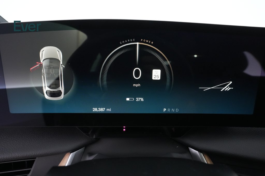 Used 2024 Lucid Air Touring AWD/4WD image 7