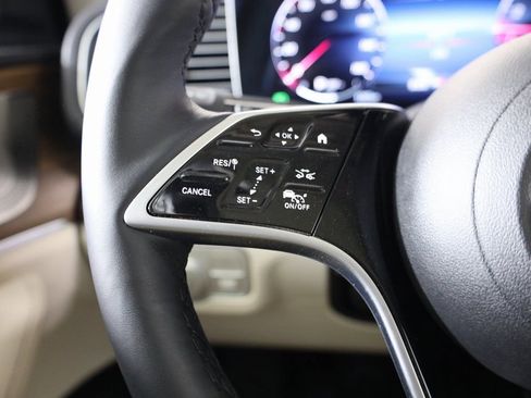 Used 2026 Mercedes-Benz GLE 450 4MATIC image 13