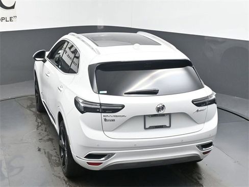 Used 2022 Buick Envision Avenir w/ Technology Package II image 57