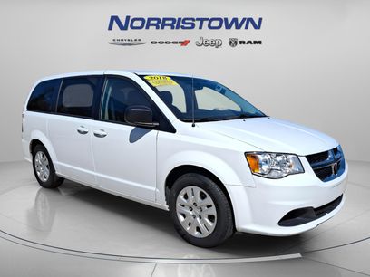 Certified 2018 Dodge Grand Caravan SE w/ UConnect Hands-Free Group