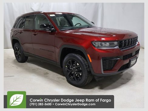 New 2026 Jeep Grand Cherokee Altitude AWD/4WD image 1