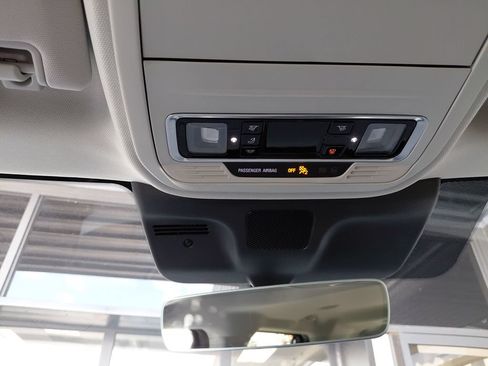 New 2026 Lincoln Navigator Premiere AWD/4WD image 61