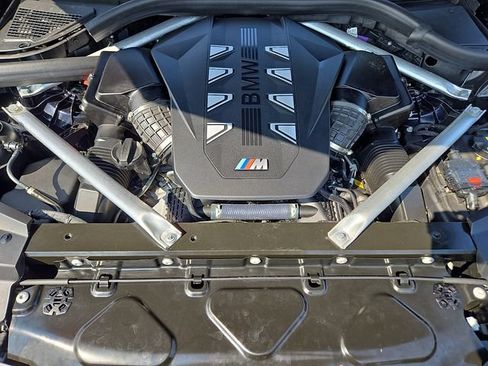 Used 2025 BMW X5 M60i AWD/4WD image 28