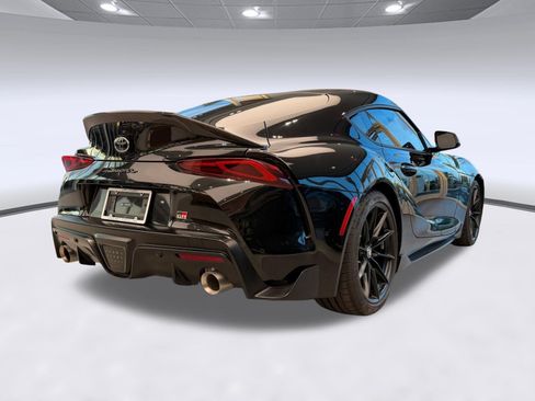 Used 2026 Toyota Supra w/ Driver Assist Package RWD image 8