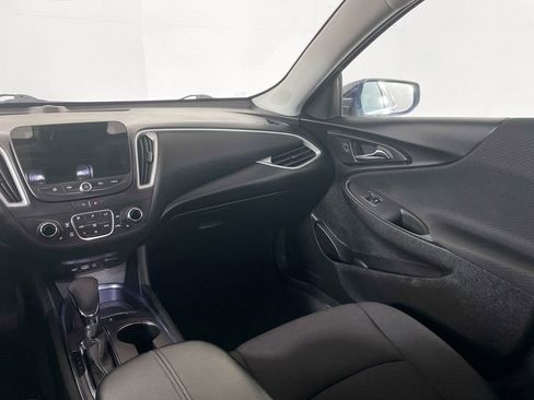 Used 2023 Chevrolet Malibu LT image 33