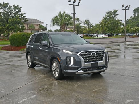 Used 2020 Hyundai Palisade Limited FWD image 6