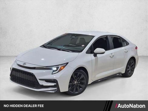 Used 2023 Toyota Corolla SE FWD image 1