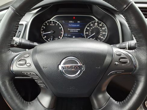 Used 2019 Nissan Murano SL w/ Cargo Package FWD image 12