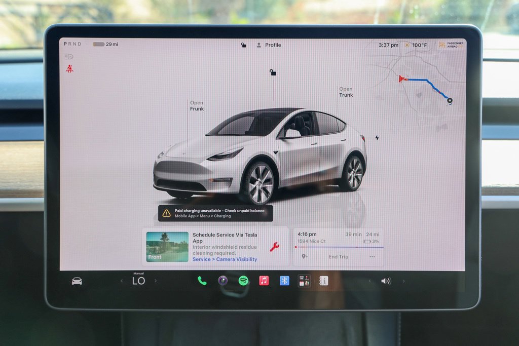 Used 2023 Tesla Model Y Long Range AWD/4WD image 28
