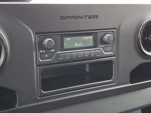 Used 2025 Mercedes-Benz Sprinter 2500 image 17
