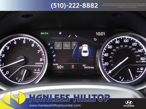 Used 2021 Toyota Camry XLE w/ Carpet Mat Package (TMS) image 32