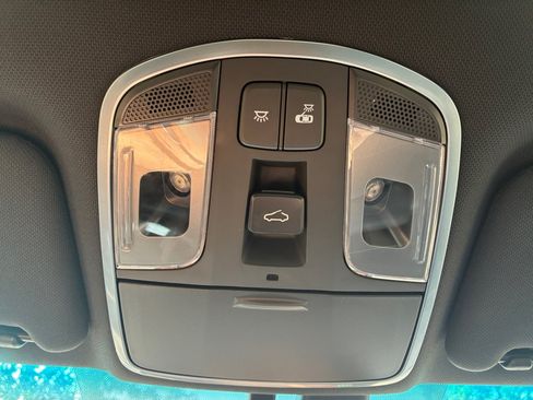 Used 2018 Hyundai Sonata Limited FWD image 25