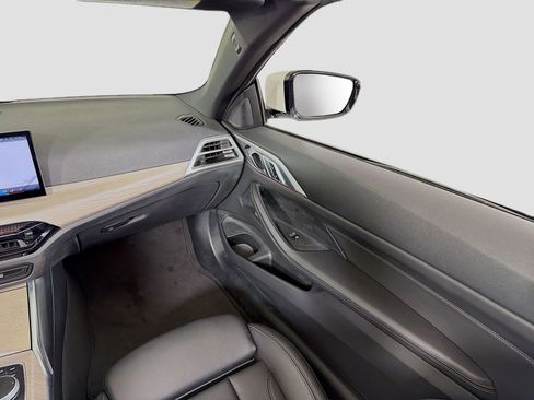 Used 2025 BMW 430i Convertible RWD image 34