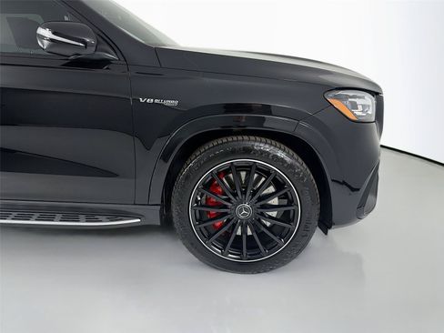Used 2024 Mercedes-Benz GLS 63 AMG 4MATIC image 29