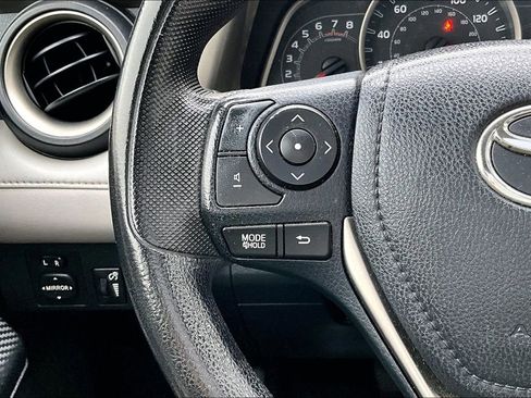 Used 2013 Toyota RAV4 XLE AWD/4WD image 11