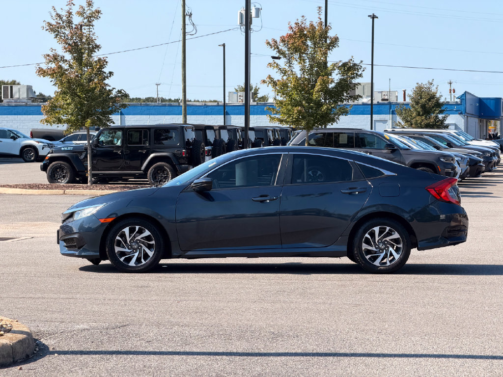 Used 2016 Honda Civic EX image 4