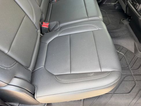 Used 2019 Chevrolet Silverado 1500 RST AWD/4WD image 18