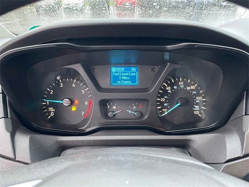 Used 2018 Ford Transit 350 XLT image 5