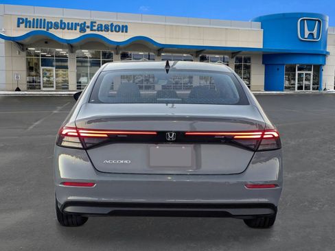 New 2026 Honda Accord SE image 4