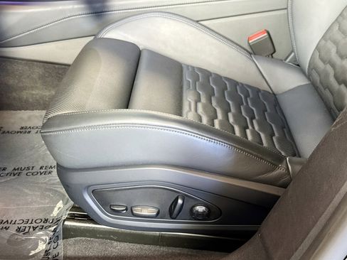 Used 2023 Audi RS e-tron GT w/ Carbon Performance Package image 18