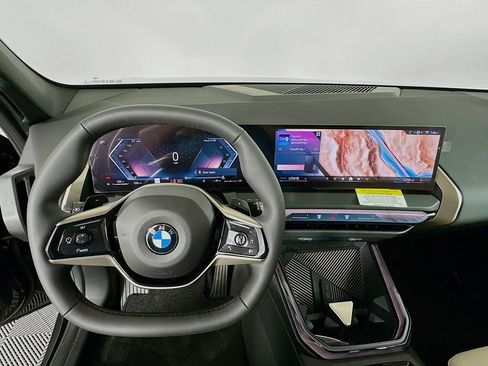 Used 2025 BMW X3 xDrive30i w/ Convenience Package image 10