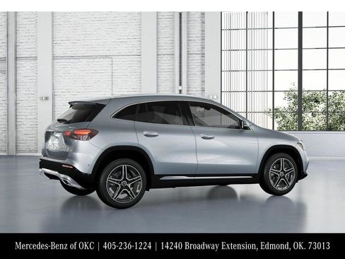 New 2026 Mercedes-Benz GLA 250 4MATIC image 19