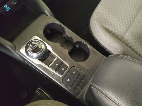 Used 2022 Ford Escape SE FWD image 26