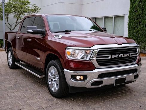 Used 2019 RAM 1500 Big Horn AWD/4WD image 12