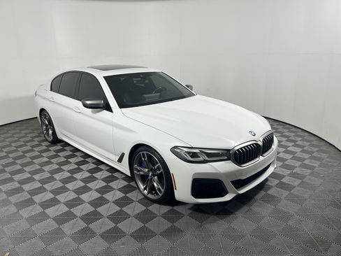 Used 2022 BMW M550i xDrive AWD/4WD image 7