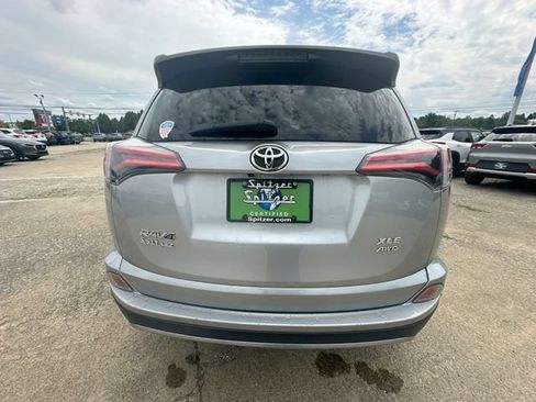 Used 2018 Toyota RAV4 XLE w/ Plus Extra Value Package AWD/4WD image 34