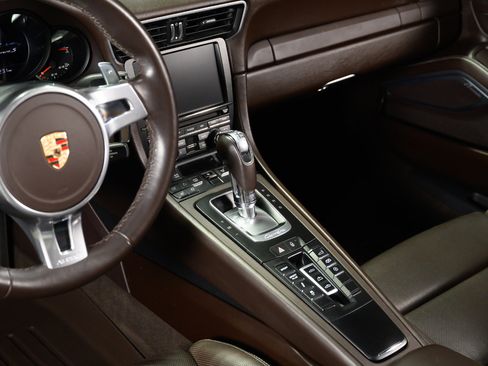 Used 2013 Porsche 911 Carrera S image 26