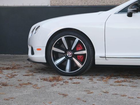 Used 2015 Bentley Continental GT V8 S image 9