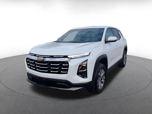 Used 2025 Chevrolet Equinox LT image 7