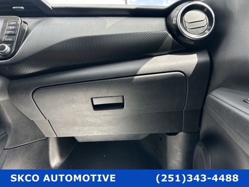 Used 2024 Nissan Kicks SV image 23
