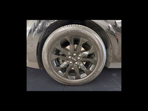 Used 2022 Kia Carnival SX Prestige FWD image 10