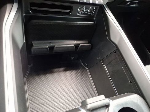 Used 2022 RAM 1500 Big Horn image 25