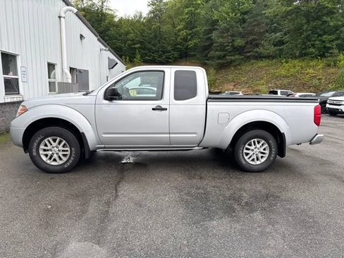 Used 2019 Nissan Frontier SV w/ Value Truck Package AWD/4WD image 5