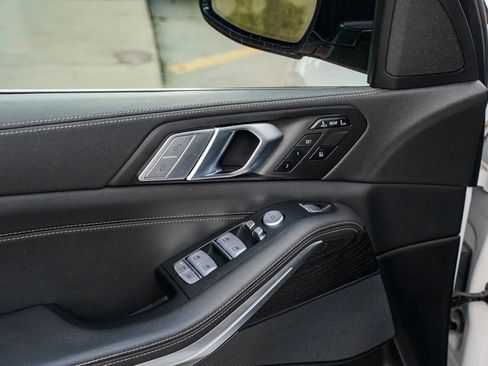 Used 2022 BMW X7 xDrive40i w/ Executive Package image 10