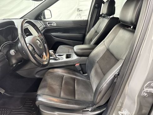 Used 2020 Jeep Grand Cherokee Altitude AWD/4WD image 20