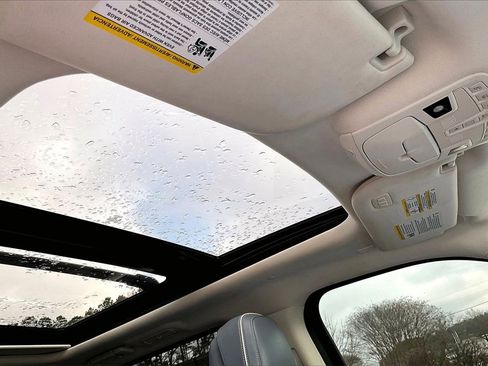 Used 2020 Lincoln Navigator L Black Label w/ Cargo Convenience Package image 22