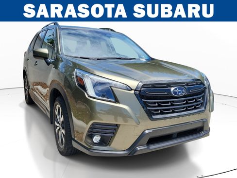 Used 2024 Subaru Forester Limited AWD/4WD image 1