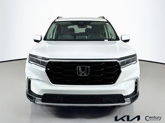 Used 2023 Honda Pilot Touring video 2