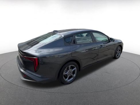Used 2025 Kia K4 FWD image 13