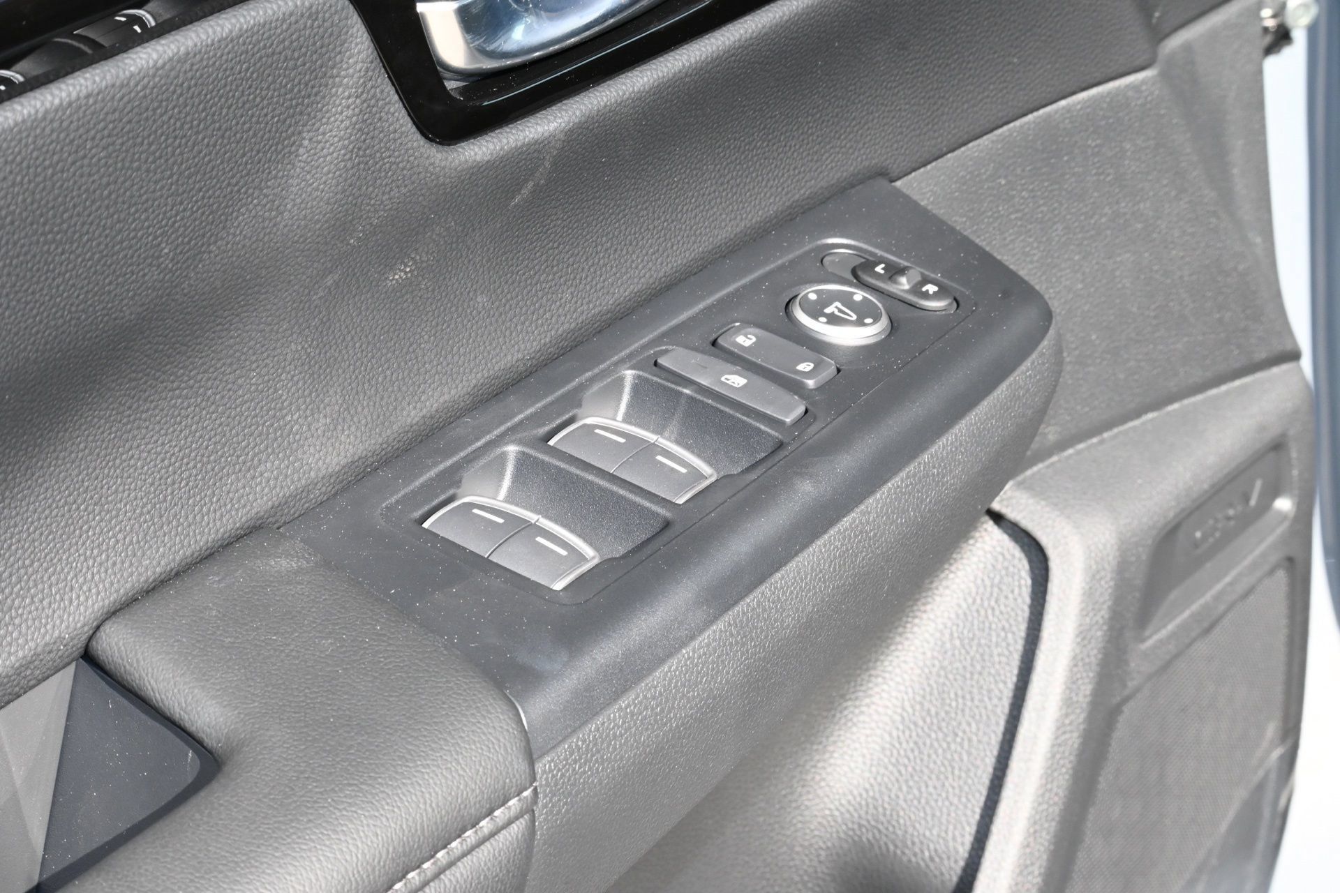 New 2026 Honda CR-V EX-L image 17
