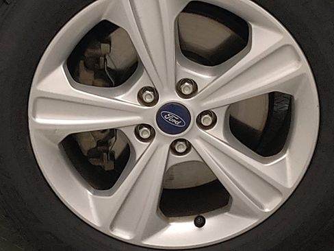 Used 2016 Ford Escape SE w/ Equipment Group 201A image 31