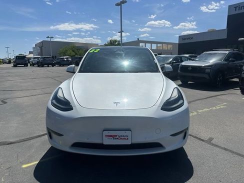 Used 2022 Tesla Model Y Performance AWD/4WD image 4