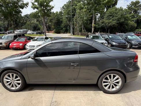 Used 2012 Volkswagen Eos Komfort FWD image 61