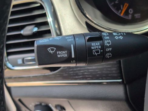 Used 2020 Jeep Grand Cherokee High Altitude AWD/4WD image 26