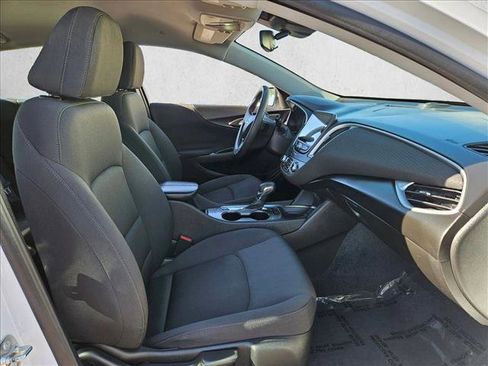 Used 2024 Chevrolet Malibu LT FWD image 25